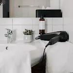 Esplanade Hotel 3*