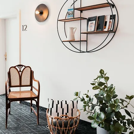 Esplanade 3*
