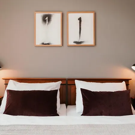 Hotell Esplanade 3*